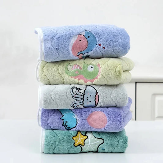 Cute Soft Coral Velvet Baby Bath Towel - 75x35cm